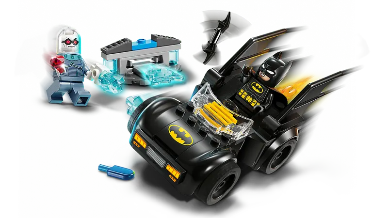 LEGO  76301 DC BATMAN & BATMOBILE VS. MR. FREEZE - Image 3