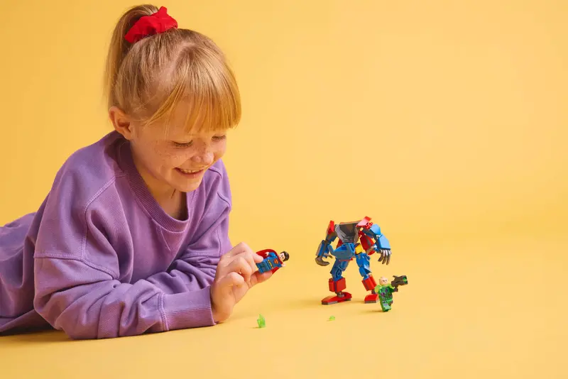 LEGO 76302 DC SUPERMAN MECH VS. LEX LUTHOR - Image 6