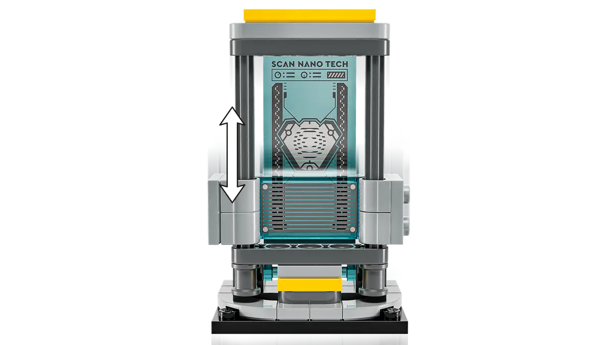 LEGO 76315 MARVEL IRON MAN'S LABORATORY : HALL OF ARMOR - Image 3