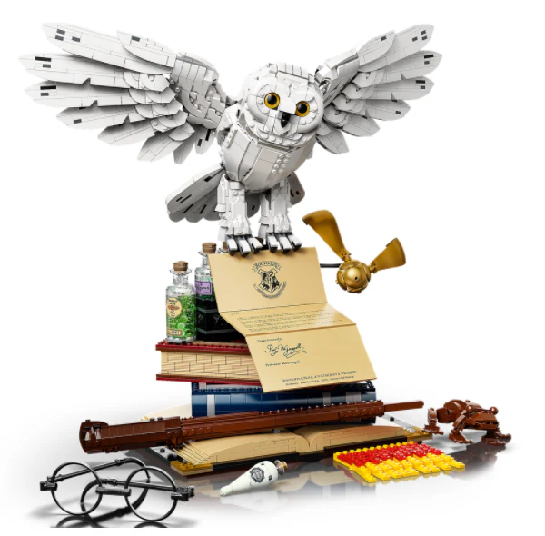 LEGO 76391 HARRY POTTER HOGWARTS ICONS - COLLECTORS EDITION - Image 3