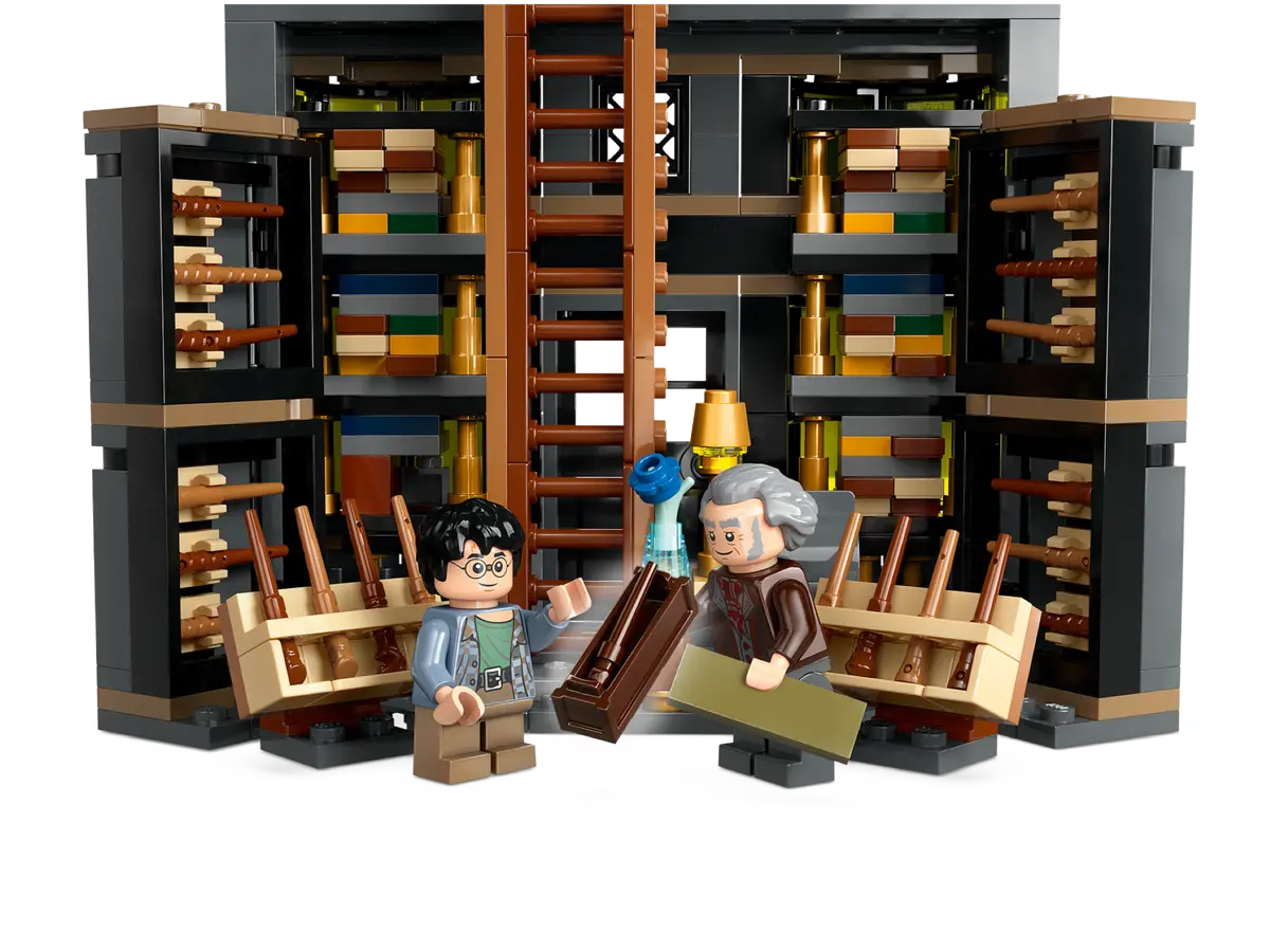 LEGO 76439 HARRY POTTER - OLLIVANDERS AND MADAM MALKIN'S ROBES - Image 4