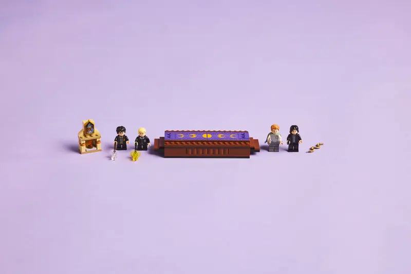 LEGO 76441 HARRY POTTER HOGWARTS CASTLE: DUELING CLUB - Image 7
