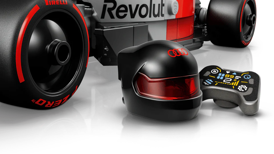 LEGO 77259 SPEED CHAMPIONS - AUDI REVOLUT F1 TEAM R26 RACE CAR - Image 5