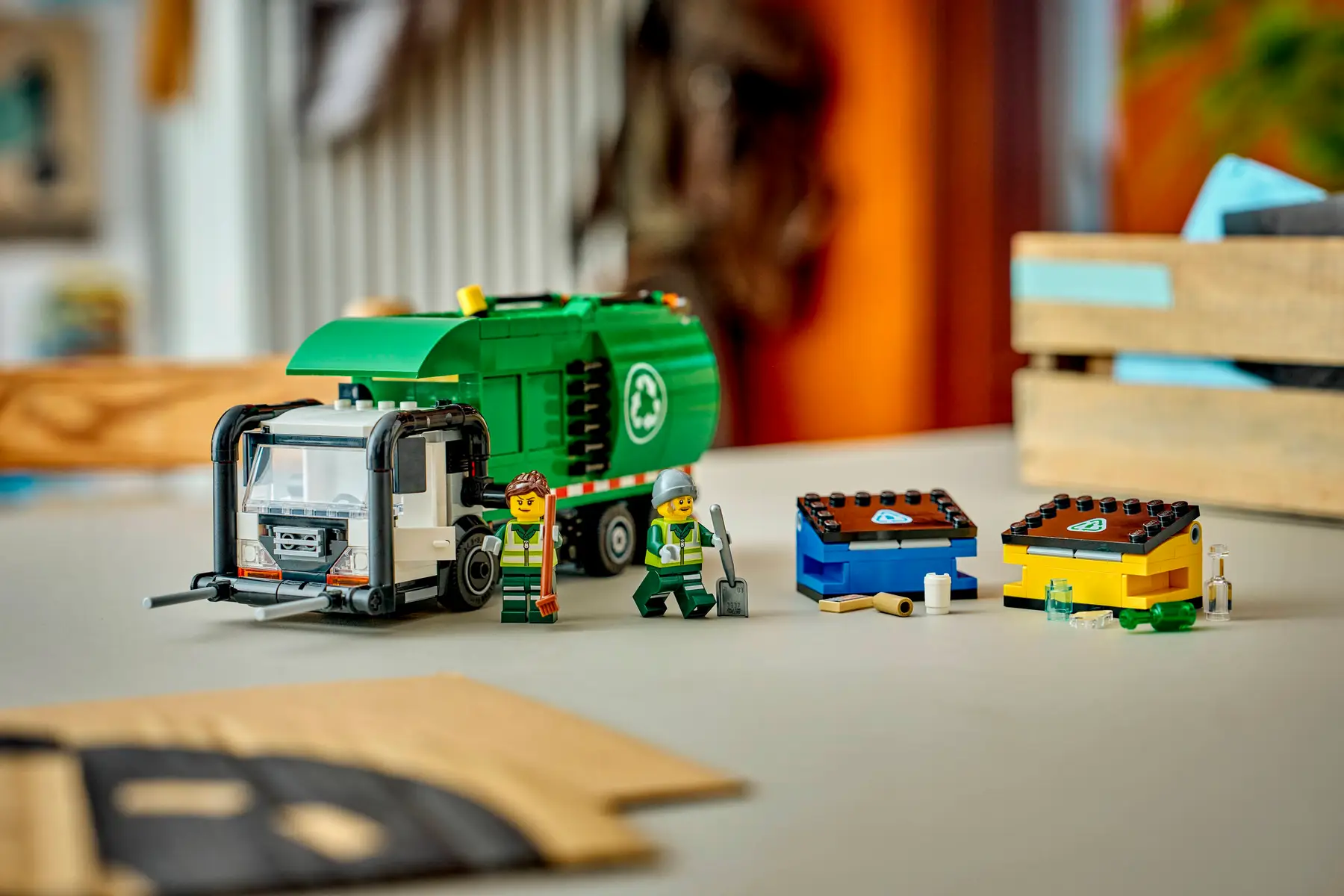LEGO 60495 CITY- RECYCLING TRUCK - Image 6