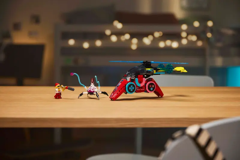 LEGO 71489 DREAMZZZ  COOPER'S GAMING CONTROLLER JET - Image 7