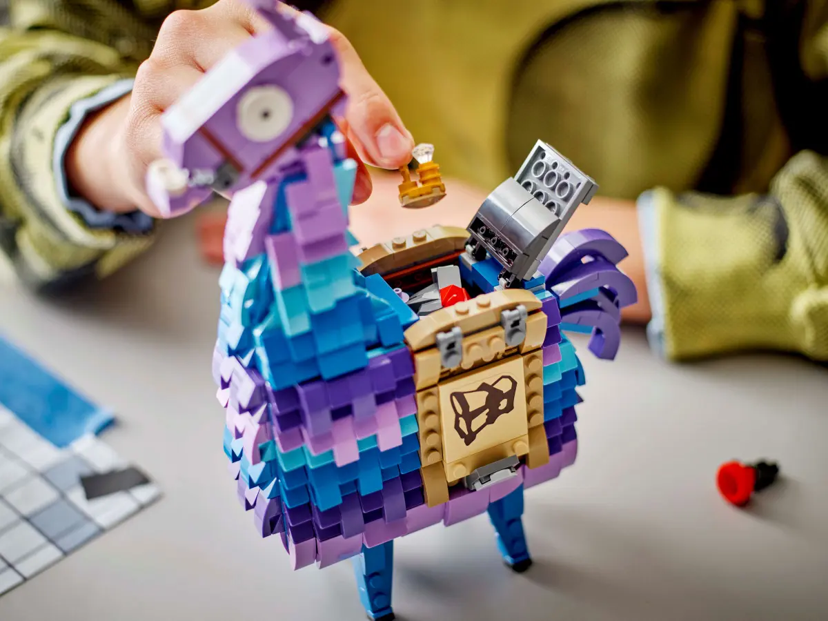 LEGO 77071 FORTNITE SUPPLY LLAMA - Image 5