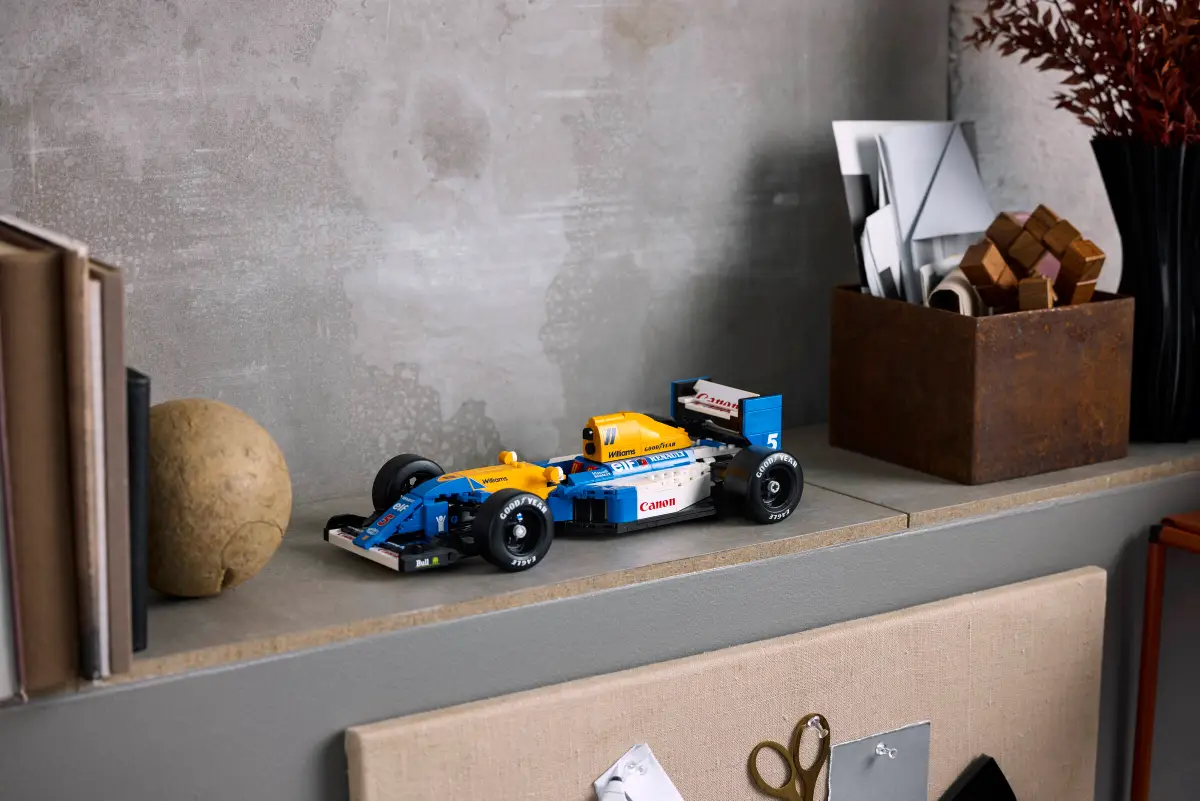 LEGO 10353 ICONS  WILLIAMS RACING FW14B & NIGEL MANSELL - Image 8