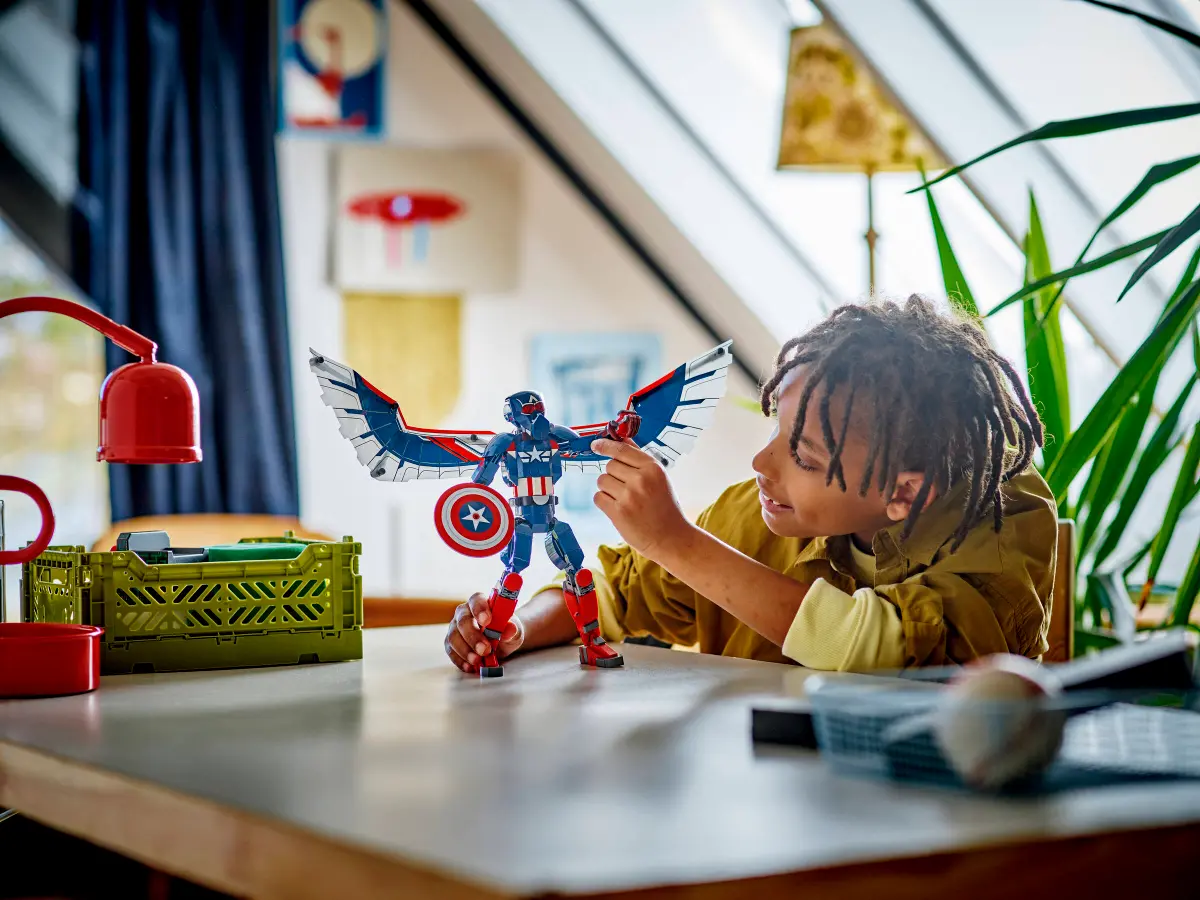 LEGO 76296 MARVEL  NEW CAPTAIN AMERICA CONSTRUCTION FIGURE - Image 5