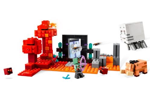 LEGO 21255 MINECRAFT THE NETHER PORTAL AMBUSH - Image 3