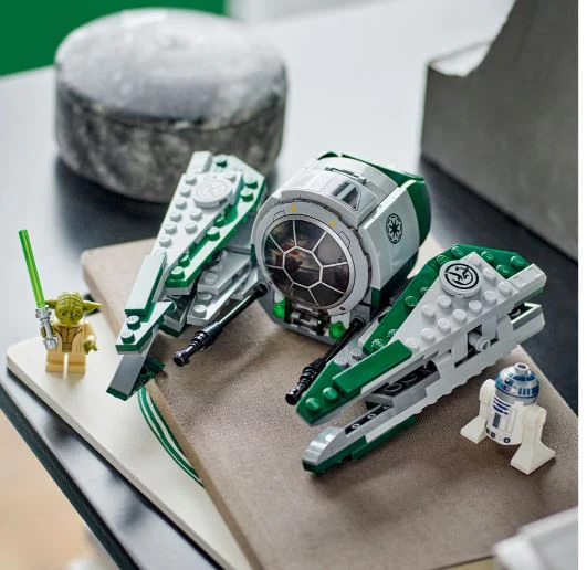 LEGO 75360 STAR WARS YODA'S JEDI STARFIGHTER - Image 5