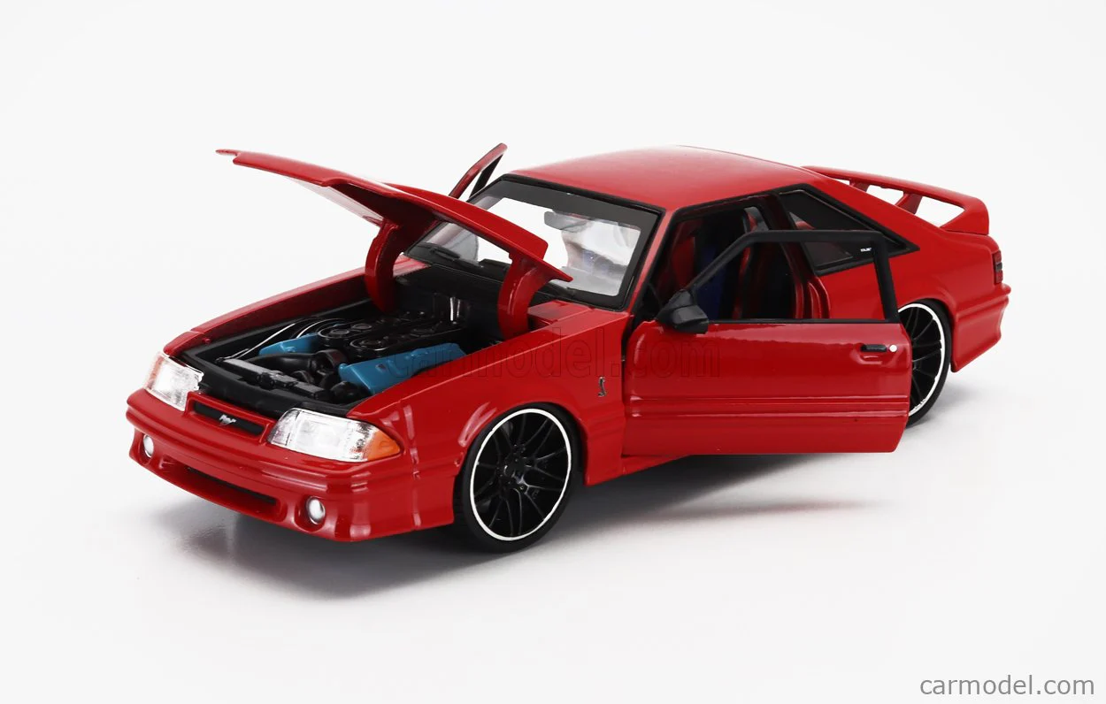 MAISTO CLASSIC MUSCLE 1:24 1999 FORD MUSTANG SVT COBRA - Image 3