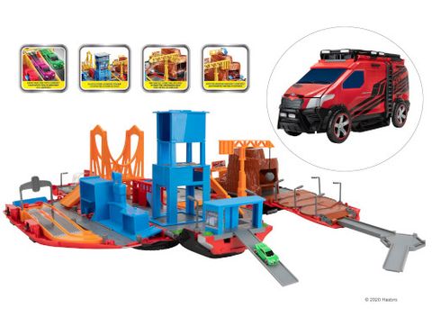 MICRO MACHINES SUPER VAN CITY PLAYSET - Image 2