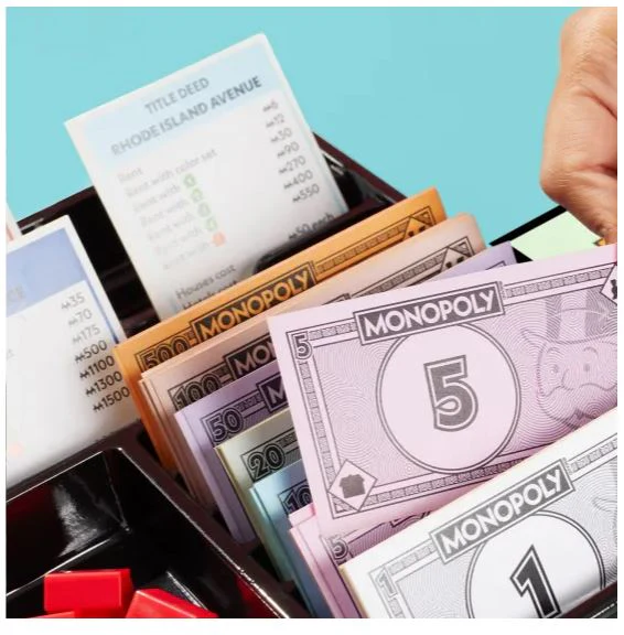 MONOPOLY - THE CLASSIC BOARD GAME- REFRESH - Image 4