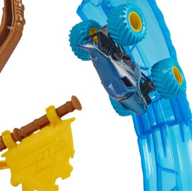 MONSTER JAM 1:64 MEGALODON'S LOOP OF DOOM PLAYSET - Image 5