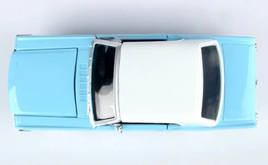 MOTORMAX 1:24 DIECAST MODEL - JAMES BOND 'THUNDERBALL' (1964) - 1964 FORD MUSTANG - Image 4