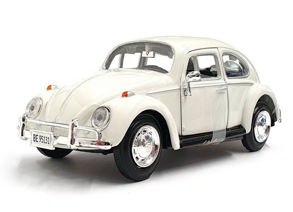MOTORMAX 1:24 DIECAST MODEL - JAMES BOND 'ON HER MAJESTY'S SECRET SERVICE' (1969) - 1966 VOLKSWAGEN BEETLE - Image 2