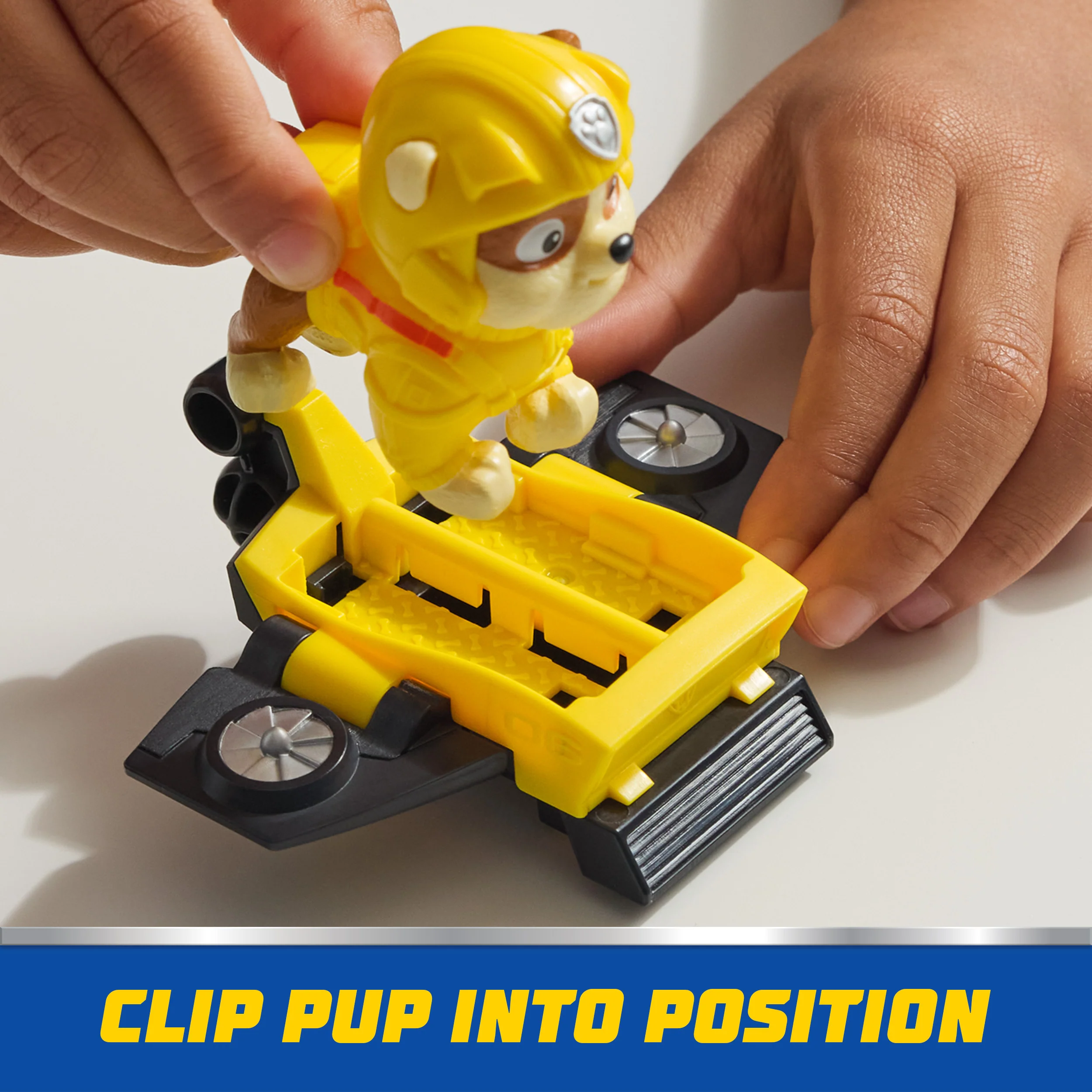 PAW PATROL - RUBBLE HOVERBOARD FIGURE SET - Image 3