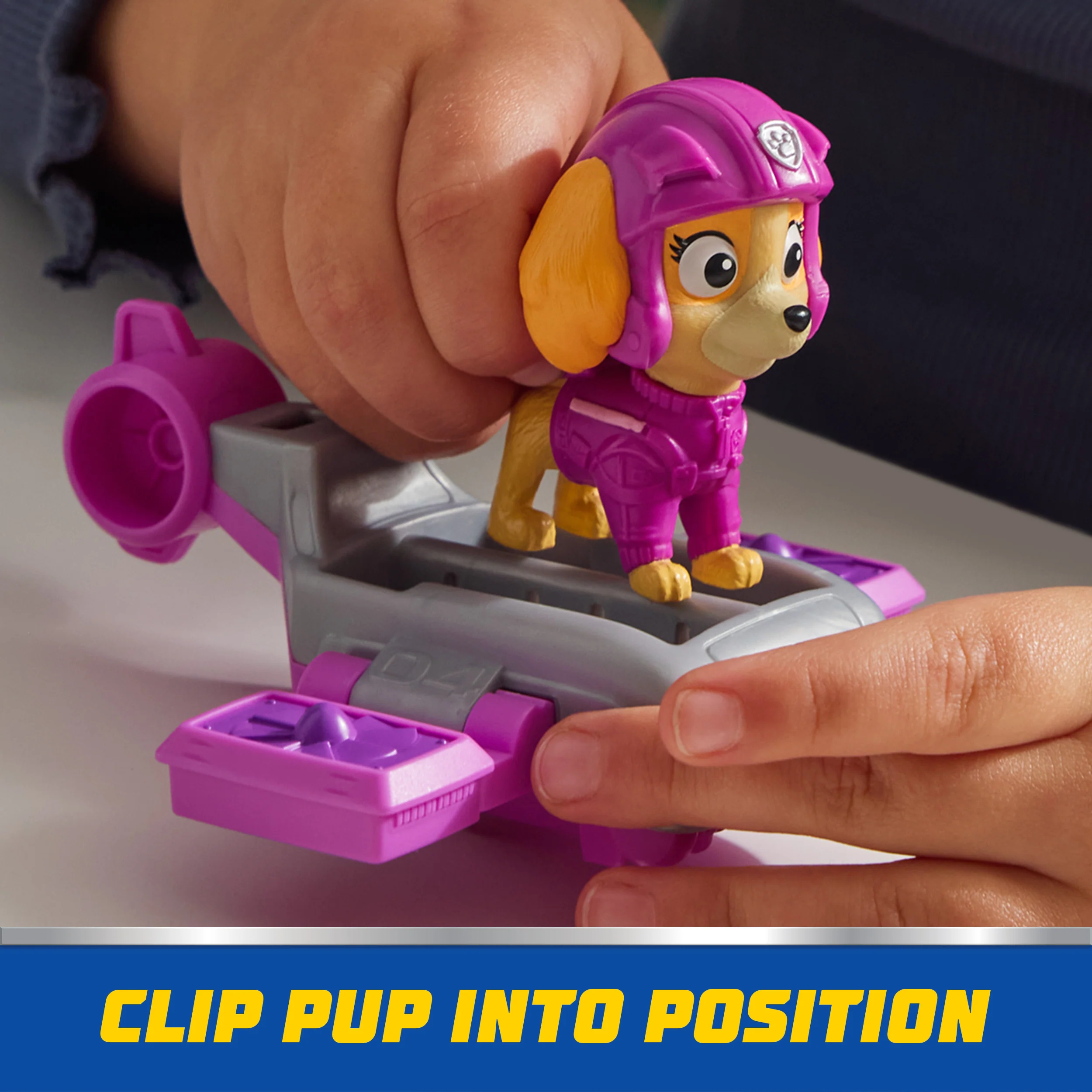 PAW PATROL - SKYE HOVERBOARD FIGURE SET - Image 2