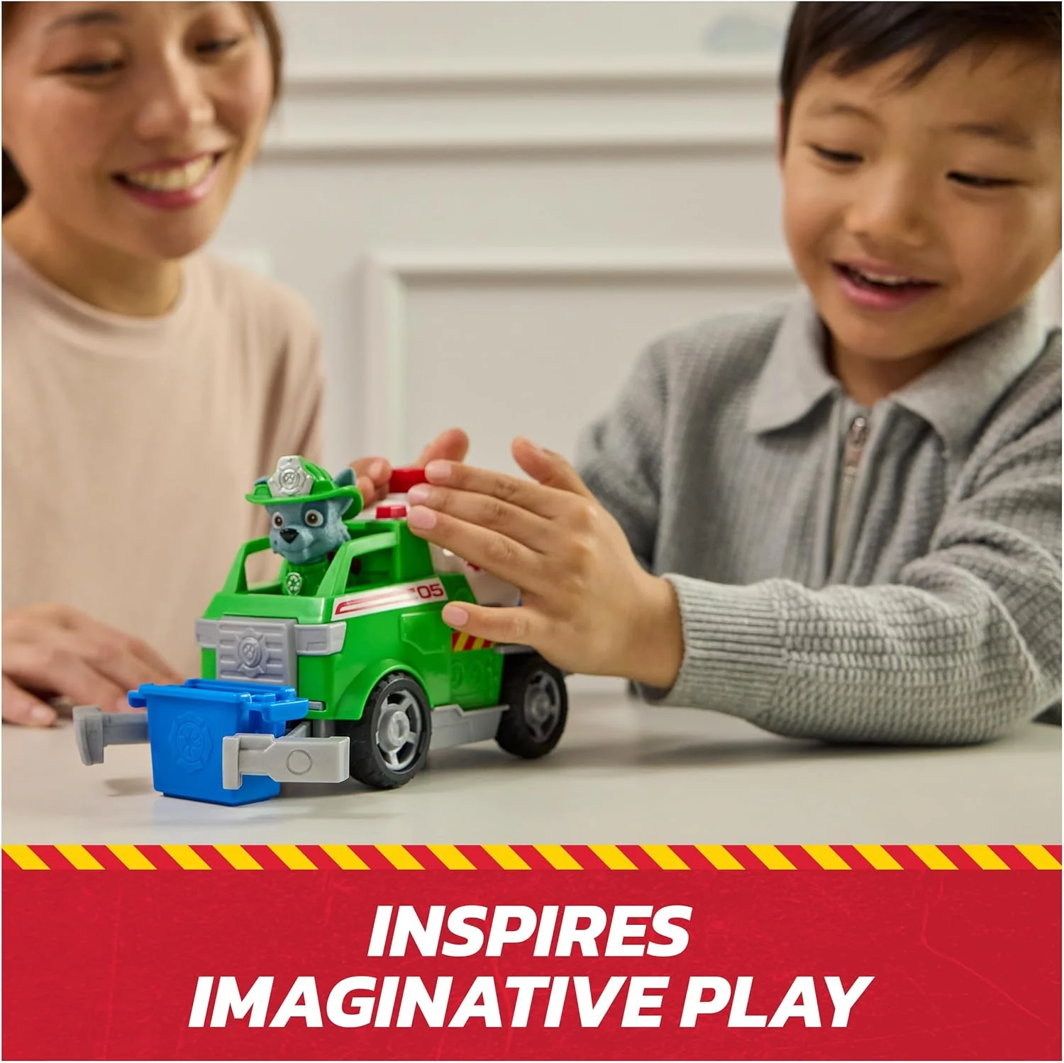 PAW PATROL - FIRE RESCUE ROCKY RESCUE FIRE TANKER - Image 6