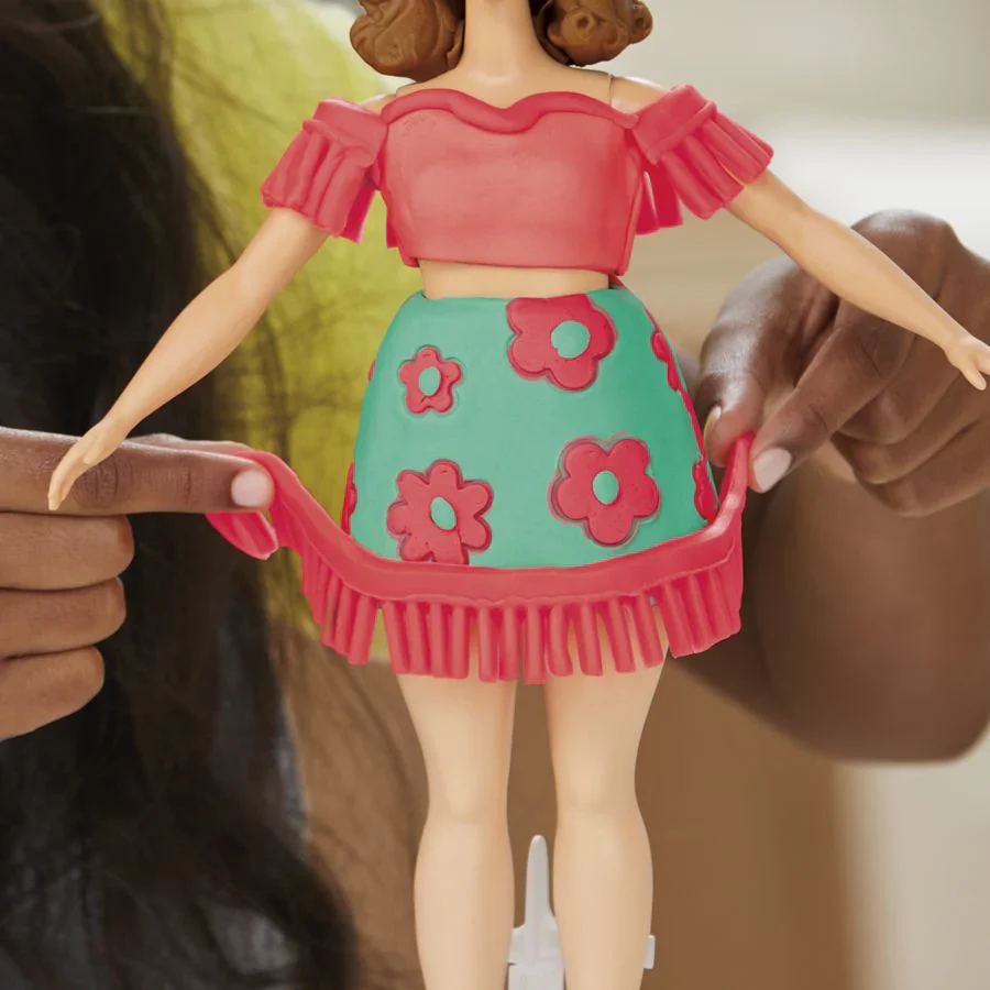 PLAY-DOH BARBIE - FLORALS AND FRINGE - Image 7
