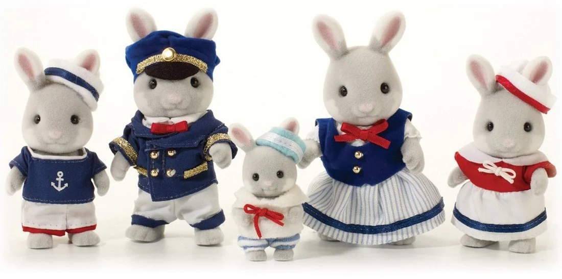 SYLVANIAN FAMILIES SEA BREEZE RABBIT FAMILY