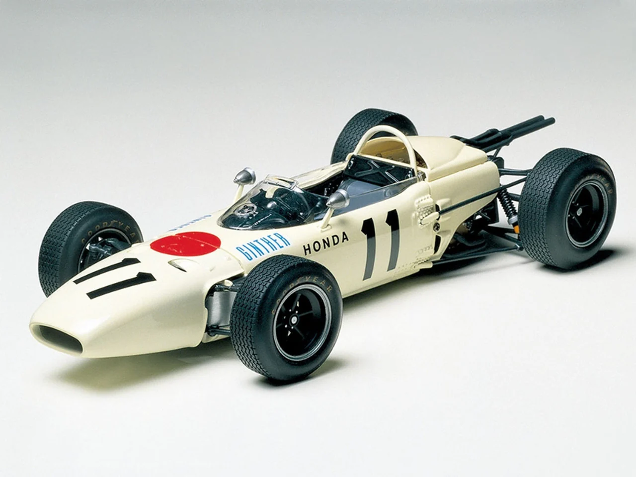 TAMIYA 1:20 HONDA RA272 1965 MEXICO GP - Image 2