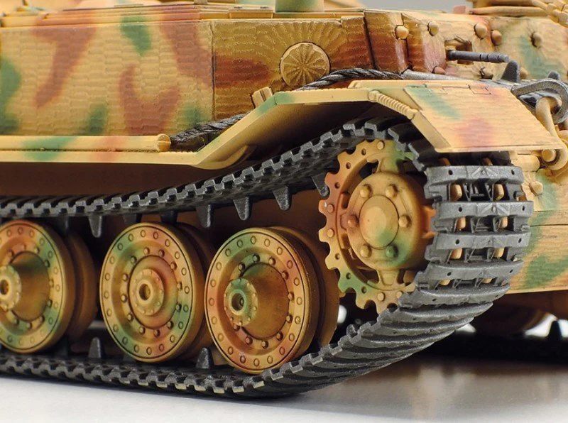 TAMIYA 1/48 GERMAN HEAVY TANK DESTROYER ELEFANT - Image 2