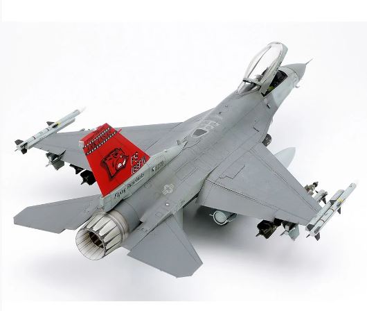 TAMIYA 1/48 SCALE LOCKHEED MARTIN F-16C BLOCK 25/32 FIGHTING FALCON ANG AIRCRAFT MODEL KIT - Image 6