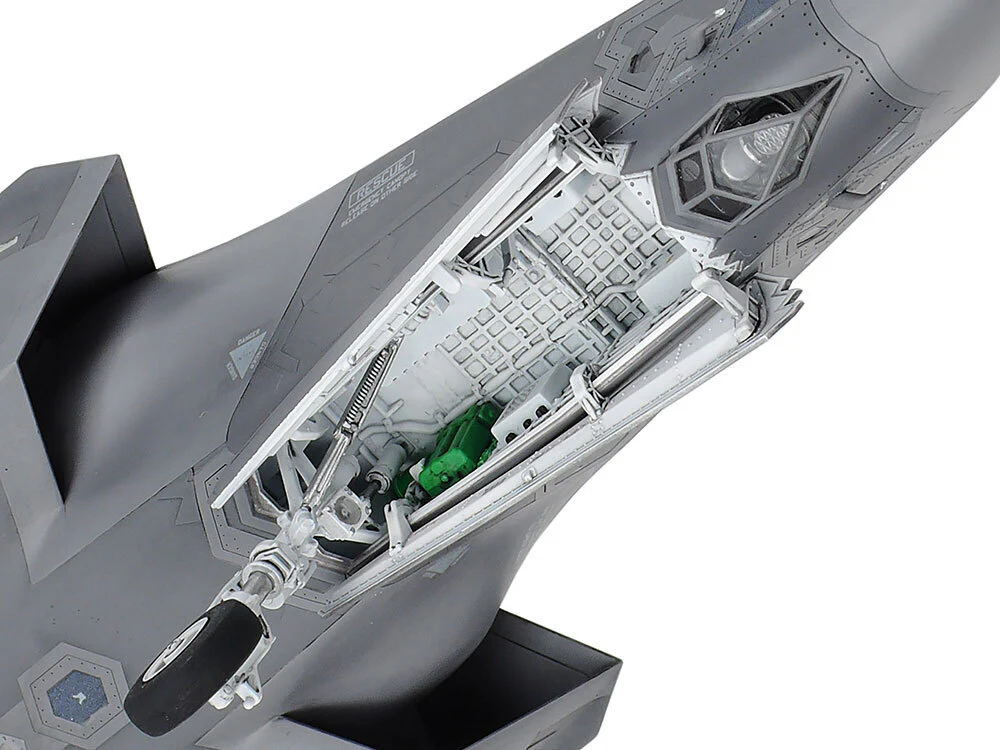 TAMIYA 1/48 LOCKHEED MARTIN F-35A LIGHTNING II - Image 5