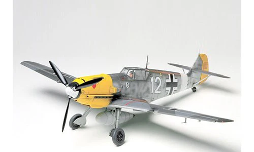TAMIYA 1/48 MESSERSCHMITT BF109E-4/7 TROP