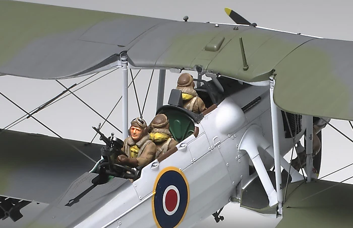 TAMIYA 1/48 SCALE FAIREY SWORDFISH MK.II AIRCRAFT MODEL KIT - Image 4