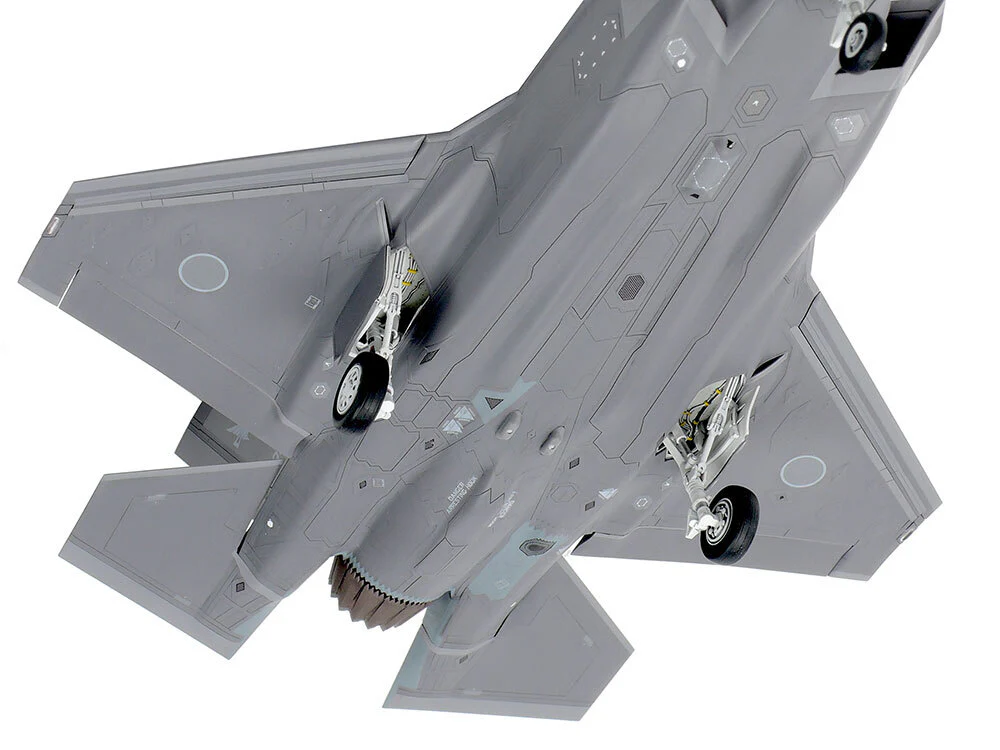 TAMIYA 1/72 F-35A LIGHTNING II - Image 3