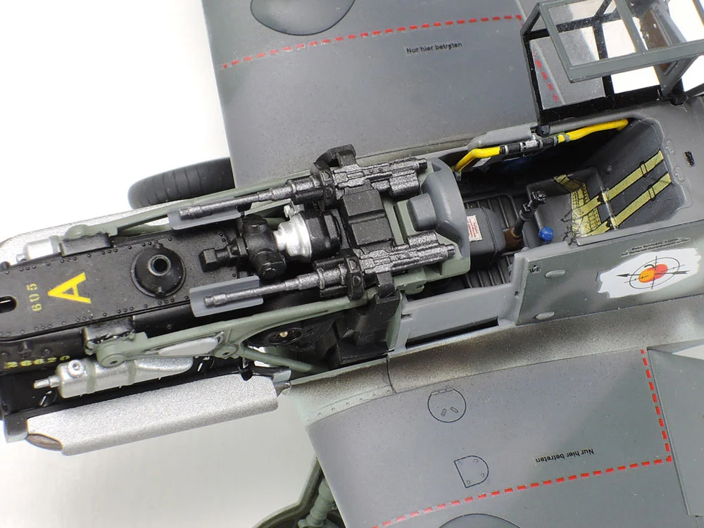 TAMIYA MESSERSCHMITT 1/48 BF 109 G-6 - Image 3