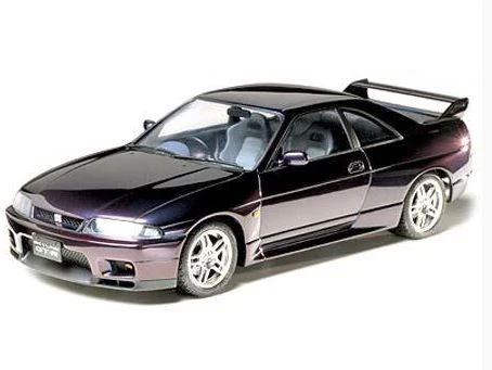 TAMIYA 1/24 NISSAN SKYLINE GT-R (R33) V SPEC MODEL KIT - Image 2