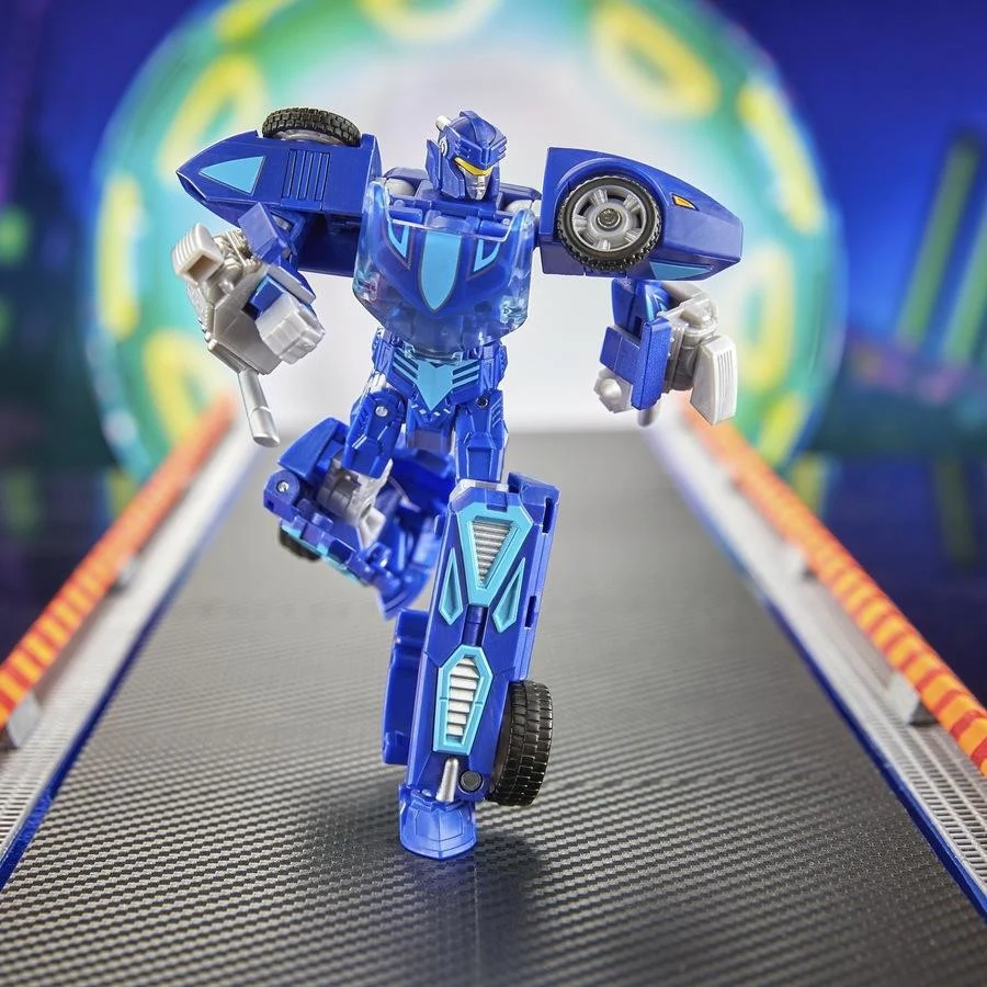 TRANSFORMERS COLLAB HOT WHEELS 5" ACTION FIGURE - TWIN MILL - Image 5