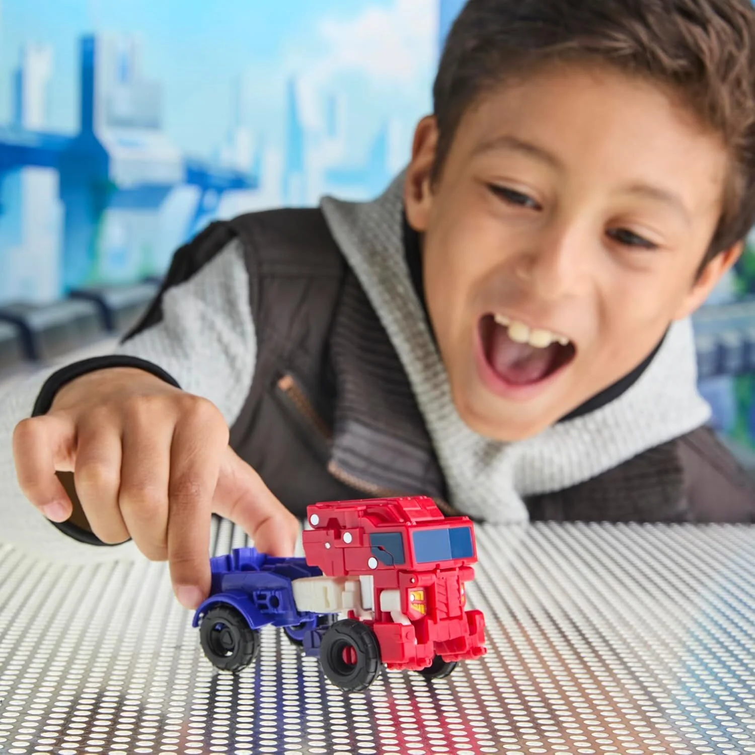 TRANSFORMERS CYBERWORLD CYBER CHANGERS - OPTIMUS PRIME - Image 5