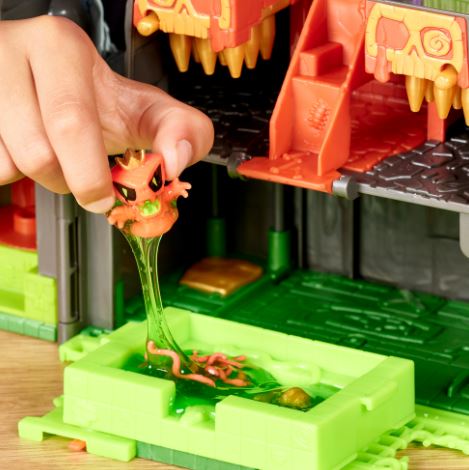 TREASURE X LOST LANDS - SKULL ISLAND - MEGA PLAYSET - Image 7