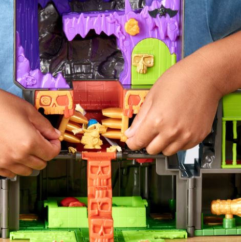 TREASURE X LOST LANDS - SKULL ISLAND - MEGA PLAYSET - Image 9