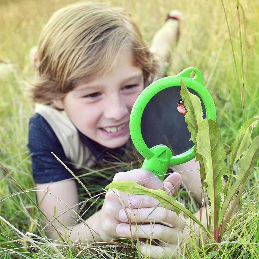 WILD ADVENTURES - MAGNIFYING GLASS - Image 2