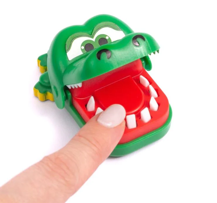 WORLDS SMALLEST - CROC DENTIST - Image 5